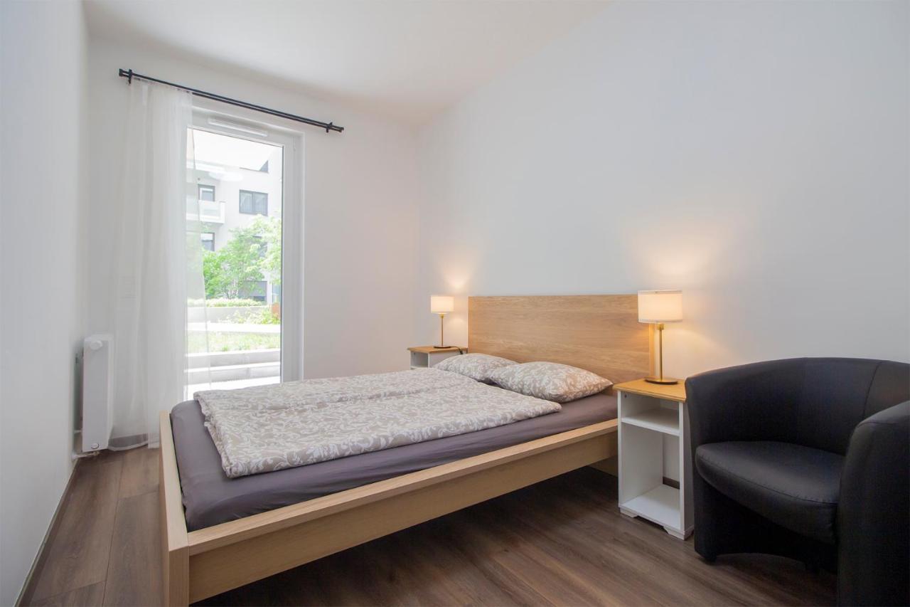 Corvin Modern Two Bedroom Apartment Free Parking Budapest Exterior foto