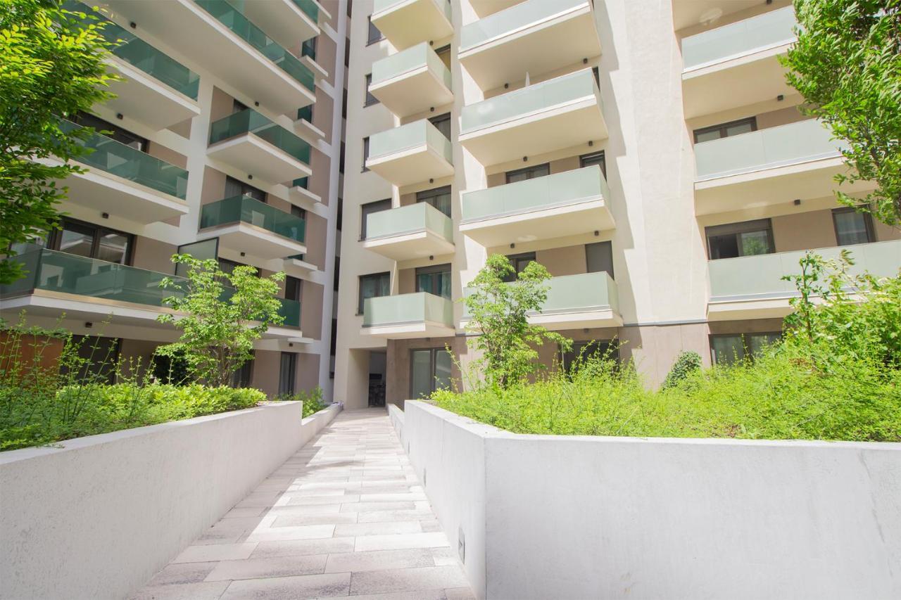 Corvin Modern Two Bedroom Apartment Free Parking Budapest Exterior foto